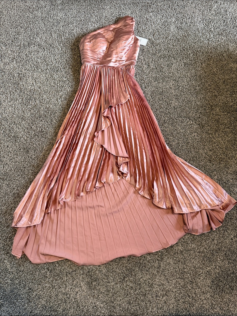 NWT Uknztel Satin Dusty Rose One-Shoulder Pink Pleated Evening Dress Size 4